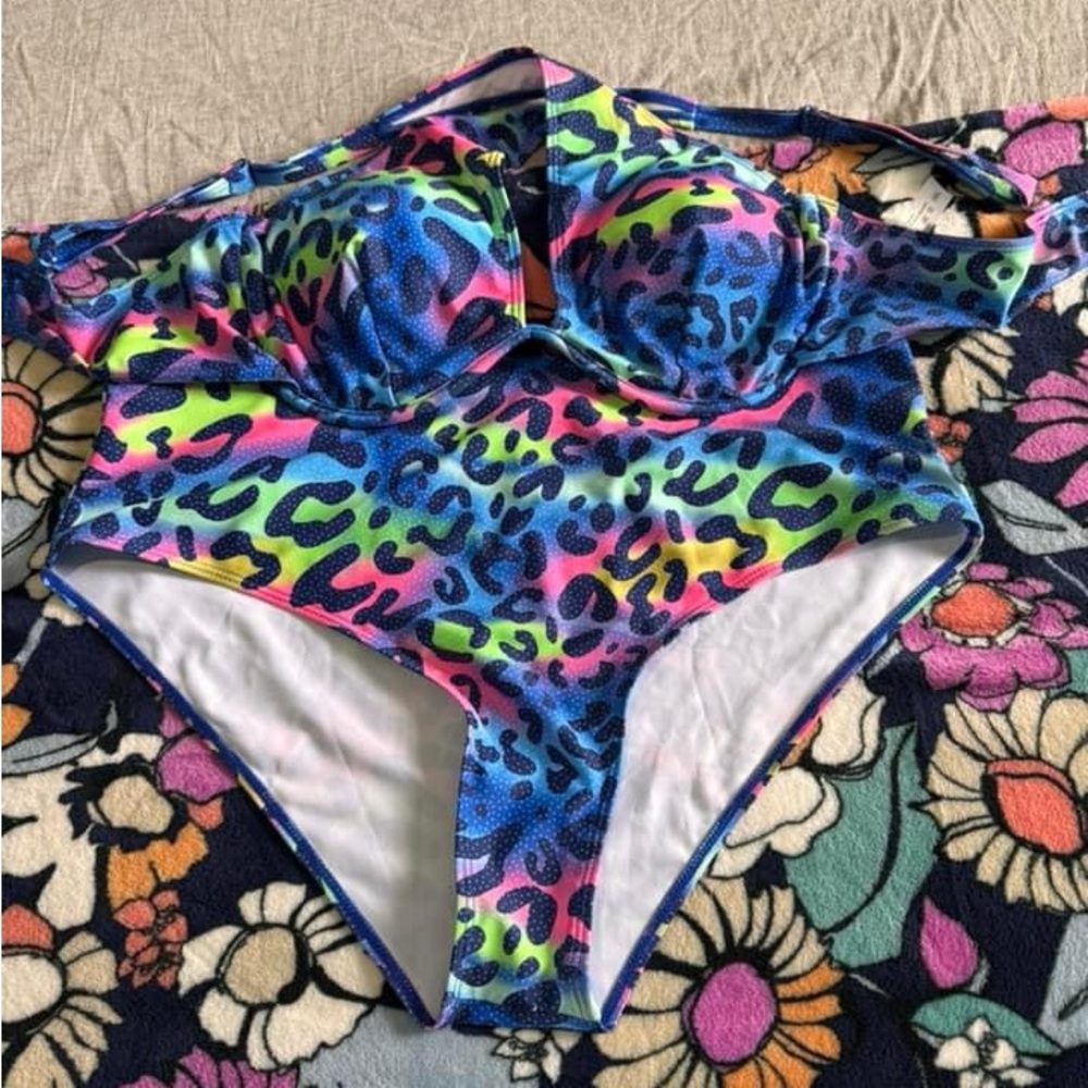 2pc Bathing Suit - 3X Cheetah NWT